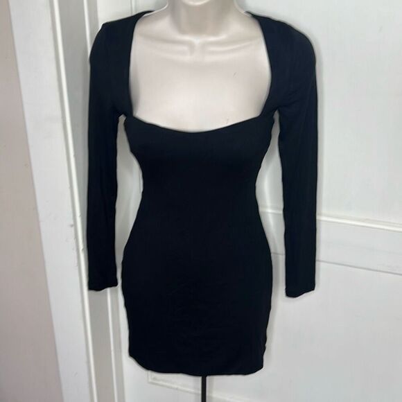 Princess Polly Nolan Mini Dress Long Sleeve Black Size 4 - Picture 2 of 8